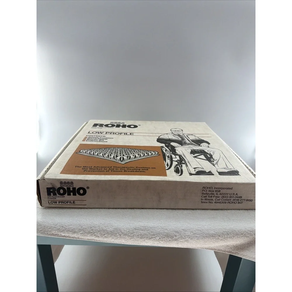 Roho Dry Floatation Cushion-Low Profile- With Pump- 17x19 Inch 99LP Made in USA